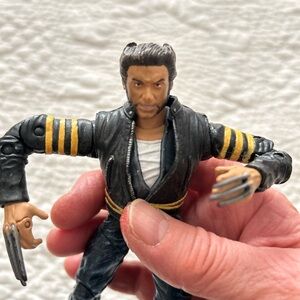 Toy Biz Marvel Legends X Men Logan Wolverine 6” Loose Figure